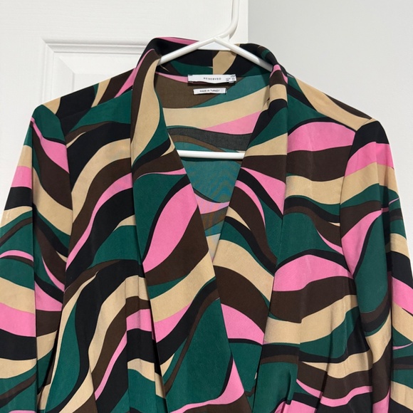 Colourful dress - Picture 2 of 3